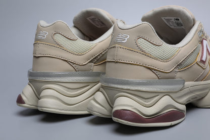 New Balance 9060 unisex-tossud Bone Sparrow