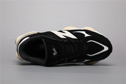 New Balance 9060 unisex-sneakers Black White